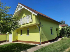 Holiday home in Balatonbereny 34655